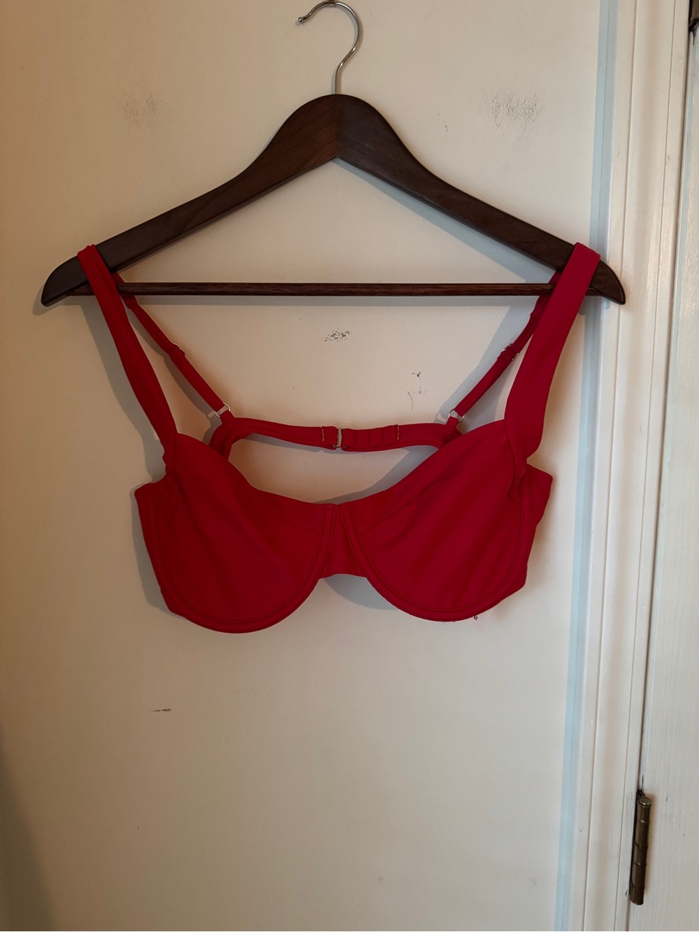 Abercrombie & Fitch Red Underwire Bikini Top Size Large New With Tags